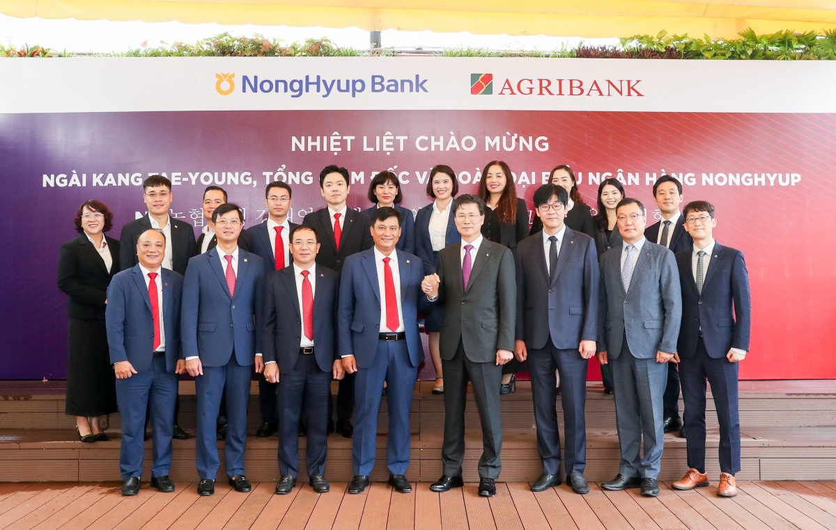 Agribank - NongHyup Bank thúc đẩy hợp tác tài chính nông nghiệp, chuyển đổi số hướng tới phát triển bền vững Agribank - NongHyup Bank thúc đẩy hợp tác tài chính nông nghiệp, chuyển đổi số hướng tới phát triển bền vững