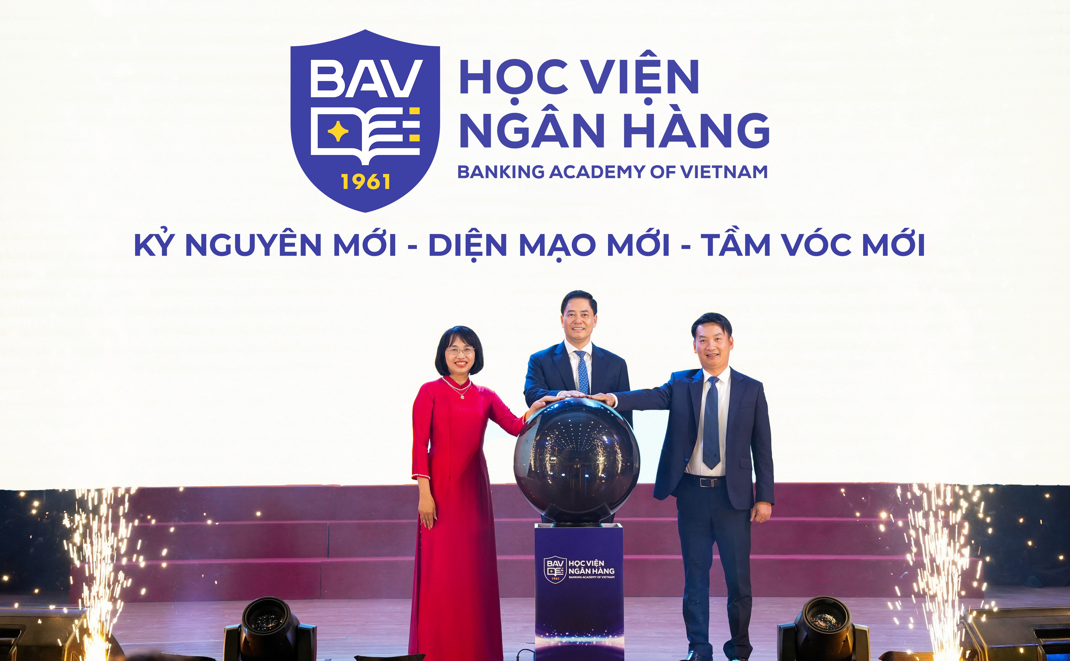 Học viện Ngân hàng ra mắt bộ nhận diện thương hiệu mới, khẳng định bản sắc học thuật và chiến lược hội nhập quốc tế