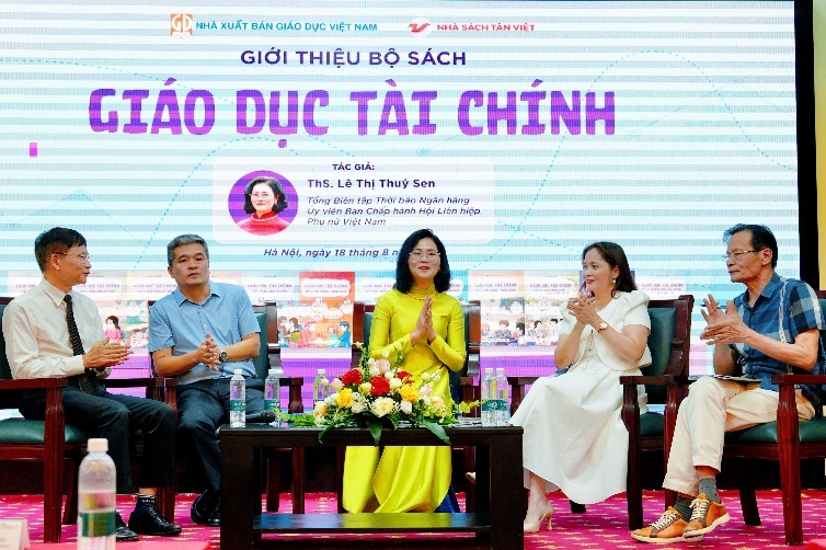 Bộ sách giáo dục tài chính cho học sinh lớp 1-12: Miễn phí tài liệu giảng dạy Bộ sách giáo dục tài chính cho học sinh lớp 1-12: Miễn phí tài liệu giảng dạy
