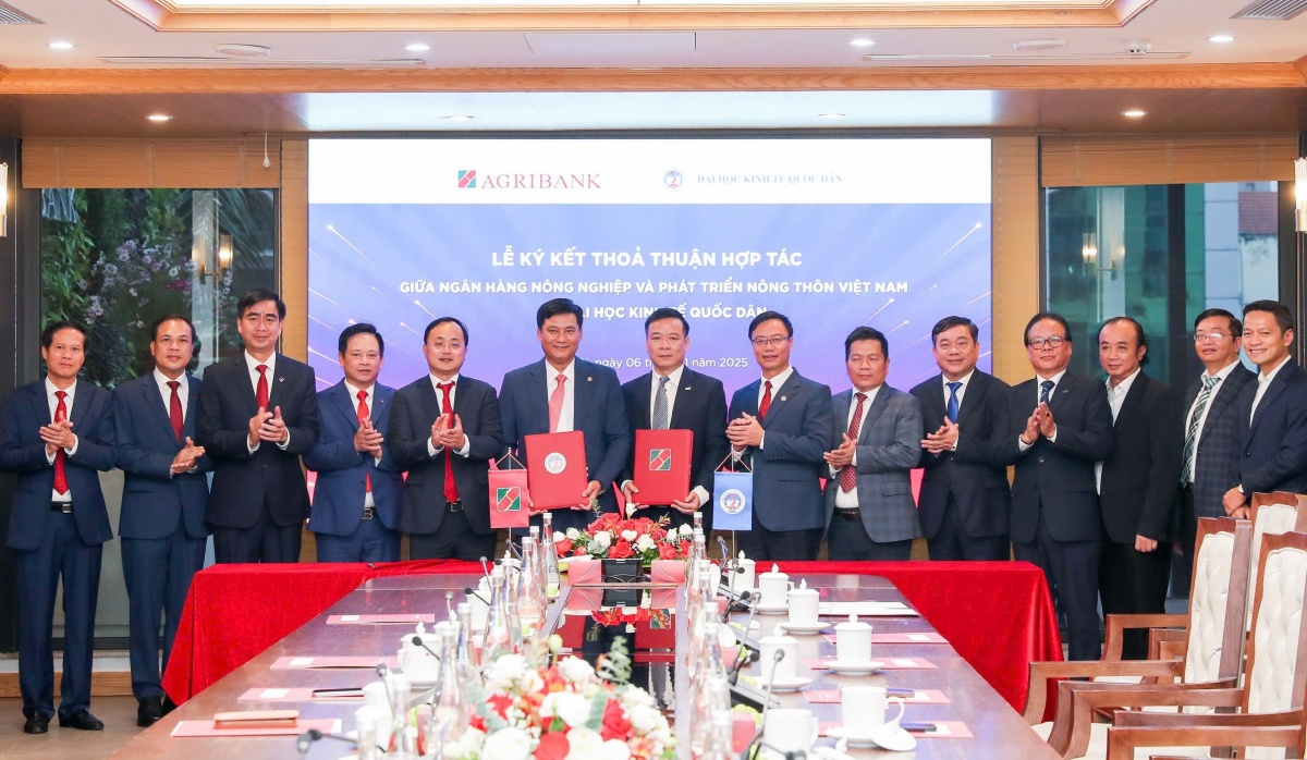 Agribank và Đại học Kinh tế Quốc dân ký kết hợp tác phát triển nguồn nhân lực chất lượng cao Agribank và Đại học Kinh tế Quốc dân ký kết hợp tác phát triển nguồn nhân lực chất lượng cao