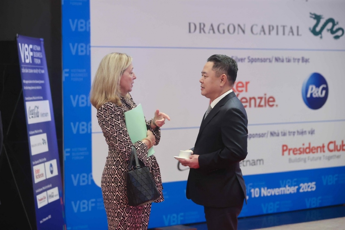 Kết nối sức mạnh doanh nghiệp – Chính phủ vì nền kinh tế xanh, bền vững Kết nối sức mạnh doanh nghiệp – Chính phủ vì nền kinh tế xanh, bền vững