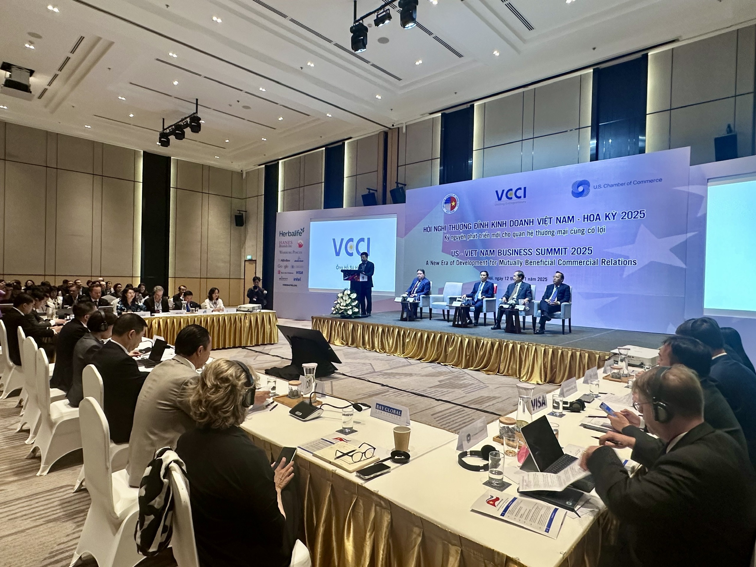 Hội nghị Thượng đỉnh Kinh doanh Việt Nam - Hoa Kỳ: Niềm tin - hợp tác - thịnh vượng Hội nghị Thượng đỉnh Kinh doanh Việt Nam - Hoa Kỳ: Niềm tin - hợp tác - thịnh vượng