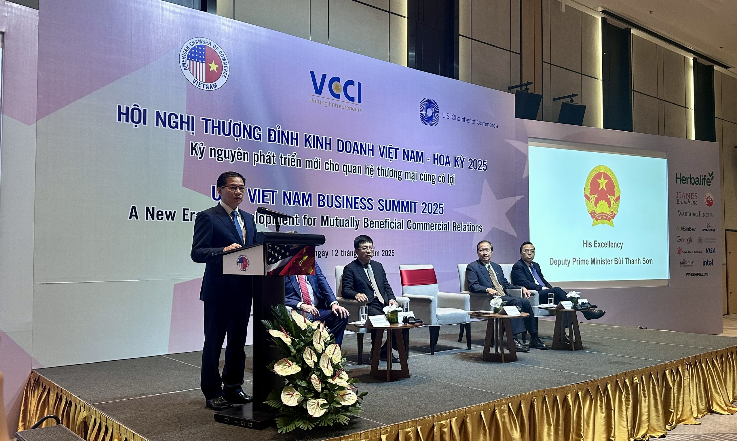 Phó Thủ tướng Chính phủ Bùi Thanh Sơn phát biểu tại Hội nghị Phó Thủ tướng Chính phủ Bùi Thanh Sơn phát biểu tại Hội nghị