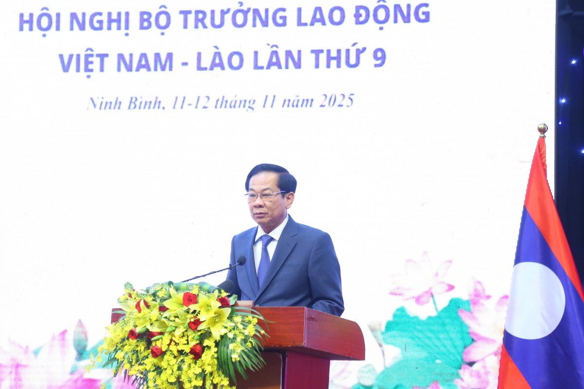 Việt Nam và Lào đẩy mạnh hợp tác toàn diện về lao động và người có công Việt Nam và Lào đẩy mạnh hợp tác toàn diện về lao động và người có công