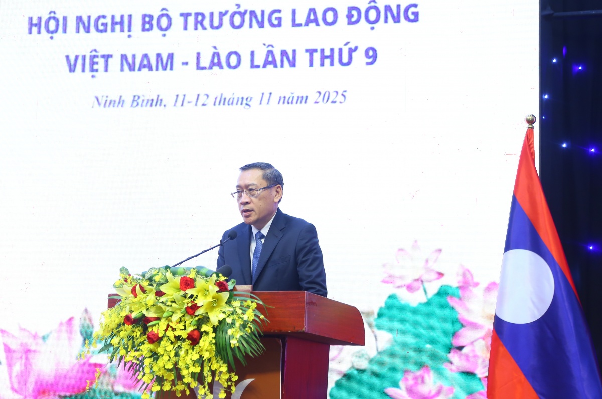Việt Nam và Lào đẩy mạnh hợp tác toàn diện về lao động và người có công Việt Nam và Lào đẩy mạnh hợp tác toàn diện về lao động và người có công
