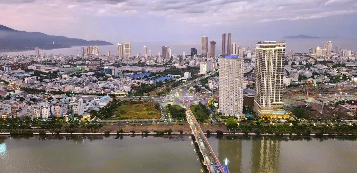 Đáp ứng nhu cầu người dân, Đà Nẵng đang đẩy nhanh tiến độ triển khai các dự án nhà ở xã hội. Đáp ứng nhu cầu người dân, Đà Nẵng đang đẩy nhanh tiến độ triển khai các dự án nhà ở xã hội.