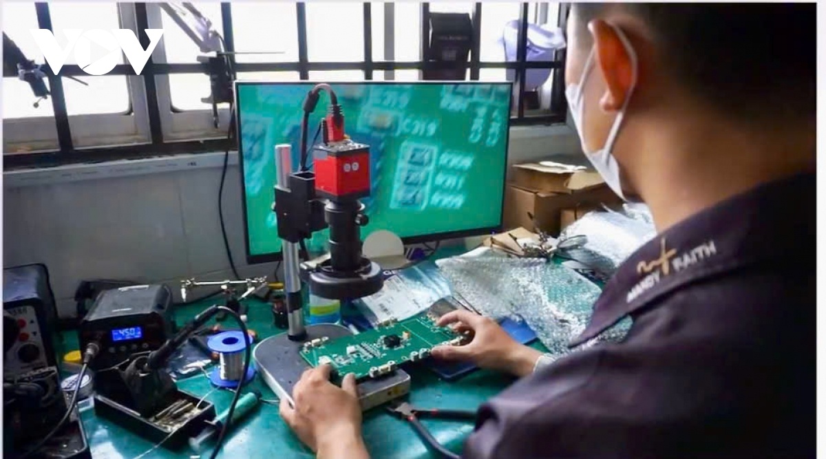 Thúc đẩy kết nối “ba nhà” để phát triển hàng Việt Thúc đẩy kết nối “ba nhà” để phát triển hàng Việt