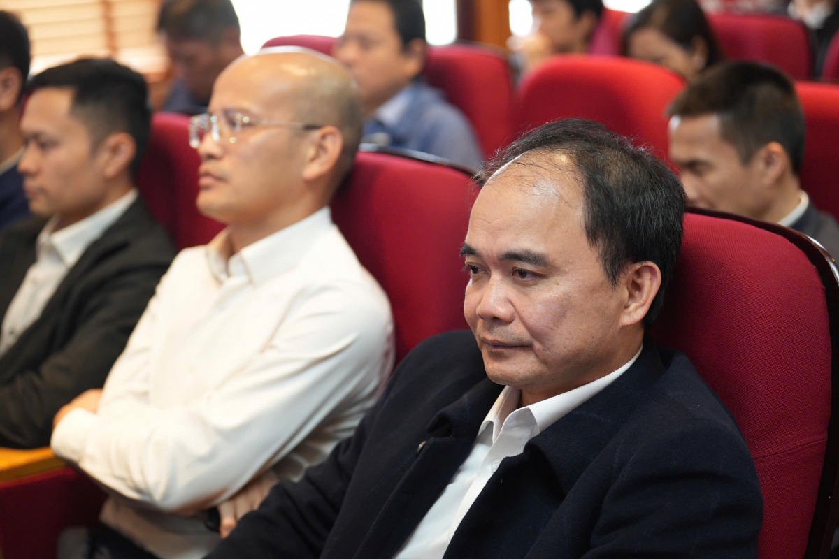 undefined NHNN bồi dưỡng chuyên đề về chính sách tiền tệ cho cán bộ nguồn quy hoạch cấp Vụ
