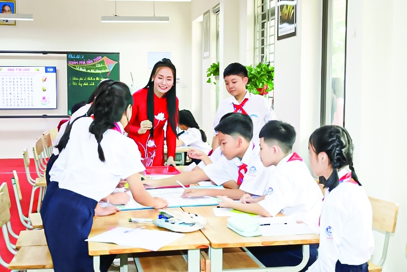 Huy động nguồn lực ngoài nhà nước nhưng vẫn đảm bảo phục vụ lợi ích công trong giáo dục Huy động nguồn lực ngoài nhà nước nhưng vẫn đảm bảo phục vụ lợi ích công trong giáo dục