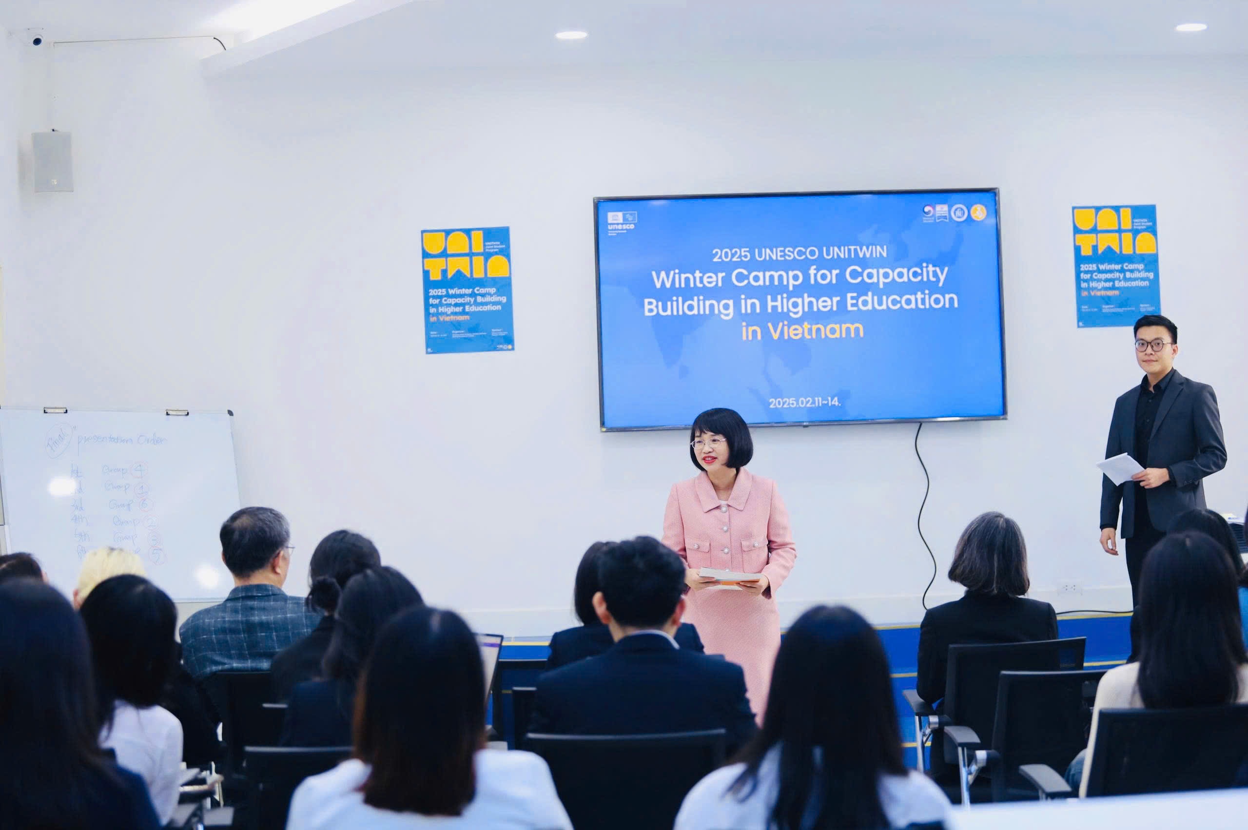 Rõ tiêu chí để ưu tiên đầu tư nguồn lực cho giáo dục Rõ tiêu chí để ưu tiên đầu tư nguồn lực cho giáo dục