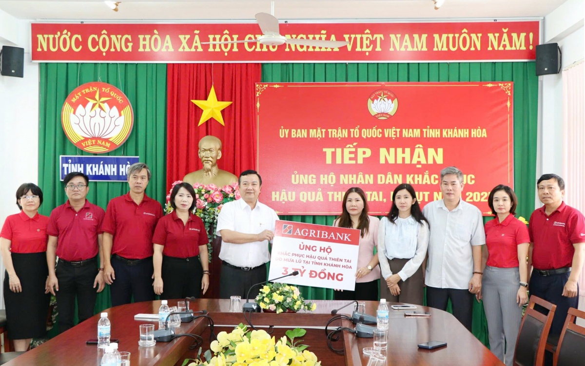 Khẩn trương hỗ trợ vùng bị thiệt hại nặng bởi bão lũ Khẩn trương hỗ trợ vùng bị thiệt hại nặng bởi bão lũ