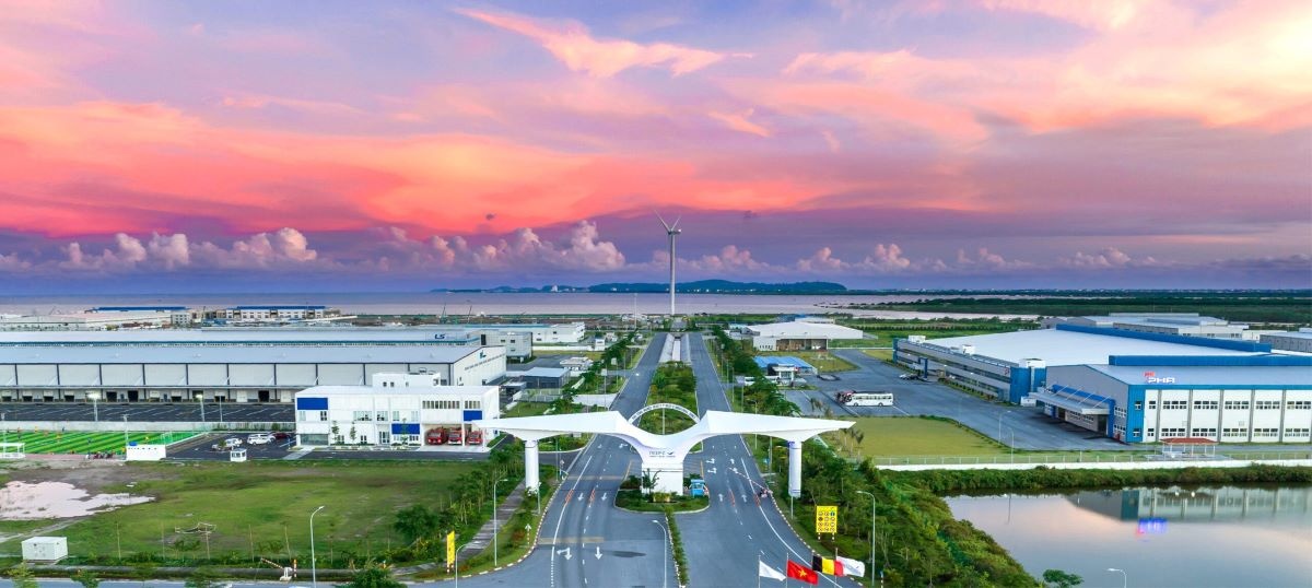 Hải Phòng đang nổi lên là cực tăng trưởng mới nhờ hạ tầng đầu tư mạnh, chính sách thu hút vốn Hải Phòng đang nổi lên là cực tăng trưởng mới nhờ hạ tầng đầu tư mạnh, chính sách thu hút vốn