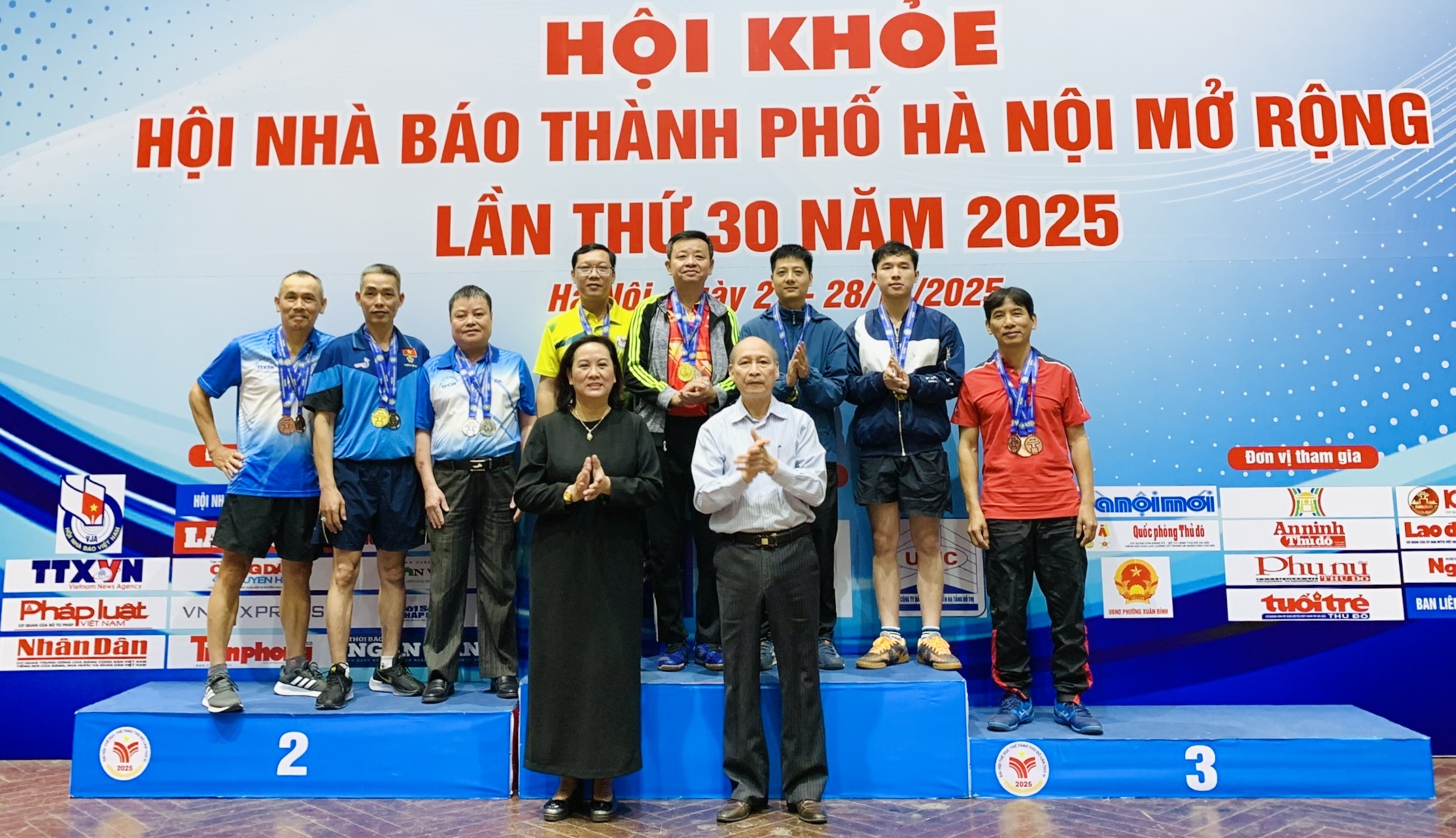 Hội khỏe Hội Nhà báo TP. Hà Nội 2025 khép lại thành công sau hai ngày tranh tài sôi nổi Hội khỏe Hội Nhà báo TP. Hà Nội 2025 khép lại thành công sau hai ngày tranh tài sôi nổi