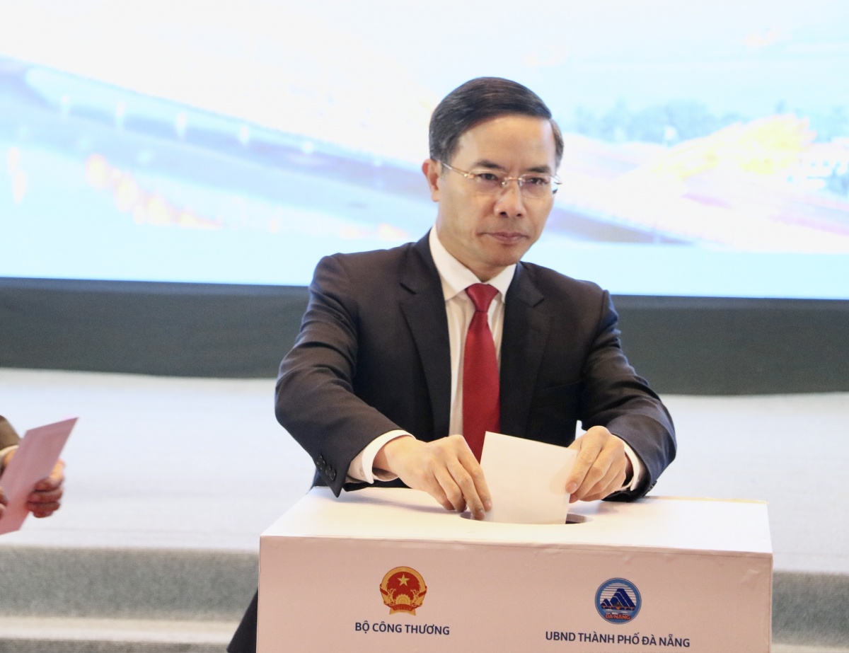 undefined Phải coi phát triển logistics là động lực tăng trưởng mới