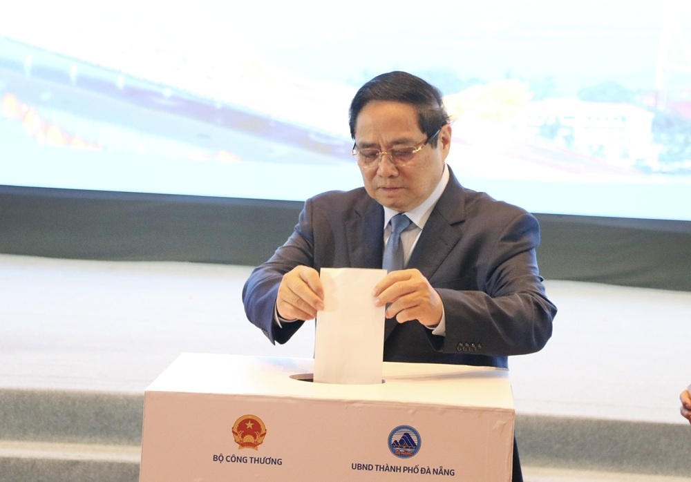 undefined Phải coi phát triển logistics là động lực tăng trưởng mới