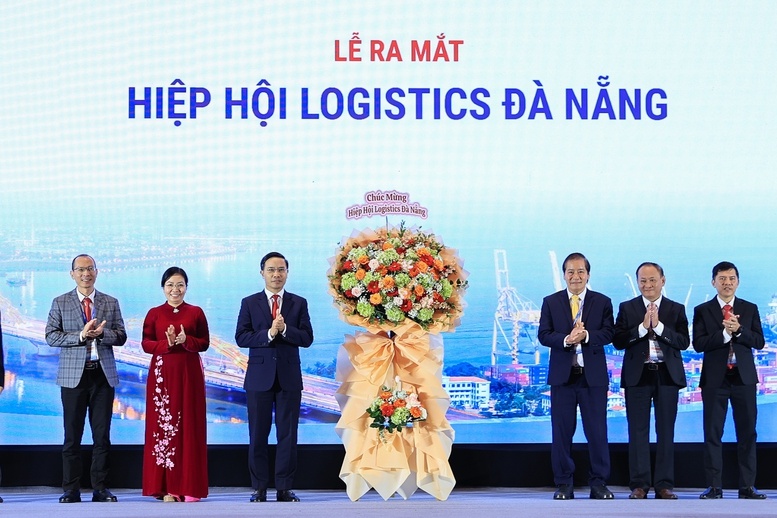 Hiệp hội Logistics Đà Nẵng ra mắt - Ảnh: VGP/Nhật Bắc Hiệp hội Logistics Đà Nẵng ra mắt - Ảnh: VGP/Nhật Bắc