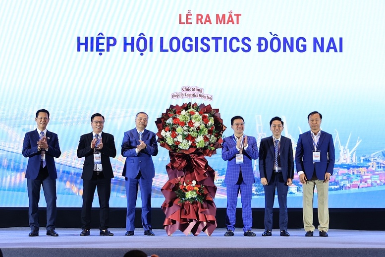 Hiệp hội Logistics Đồng Nai ra mắt - Ảnh: VGP/Nhật Bắc Hiệp hội Logistics Đồng Nai ra mắt - Ảnh: VGP/Nhật Bắc