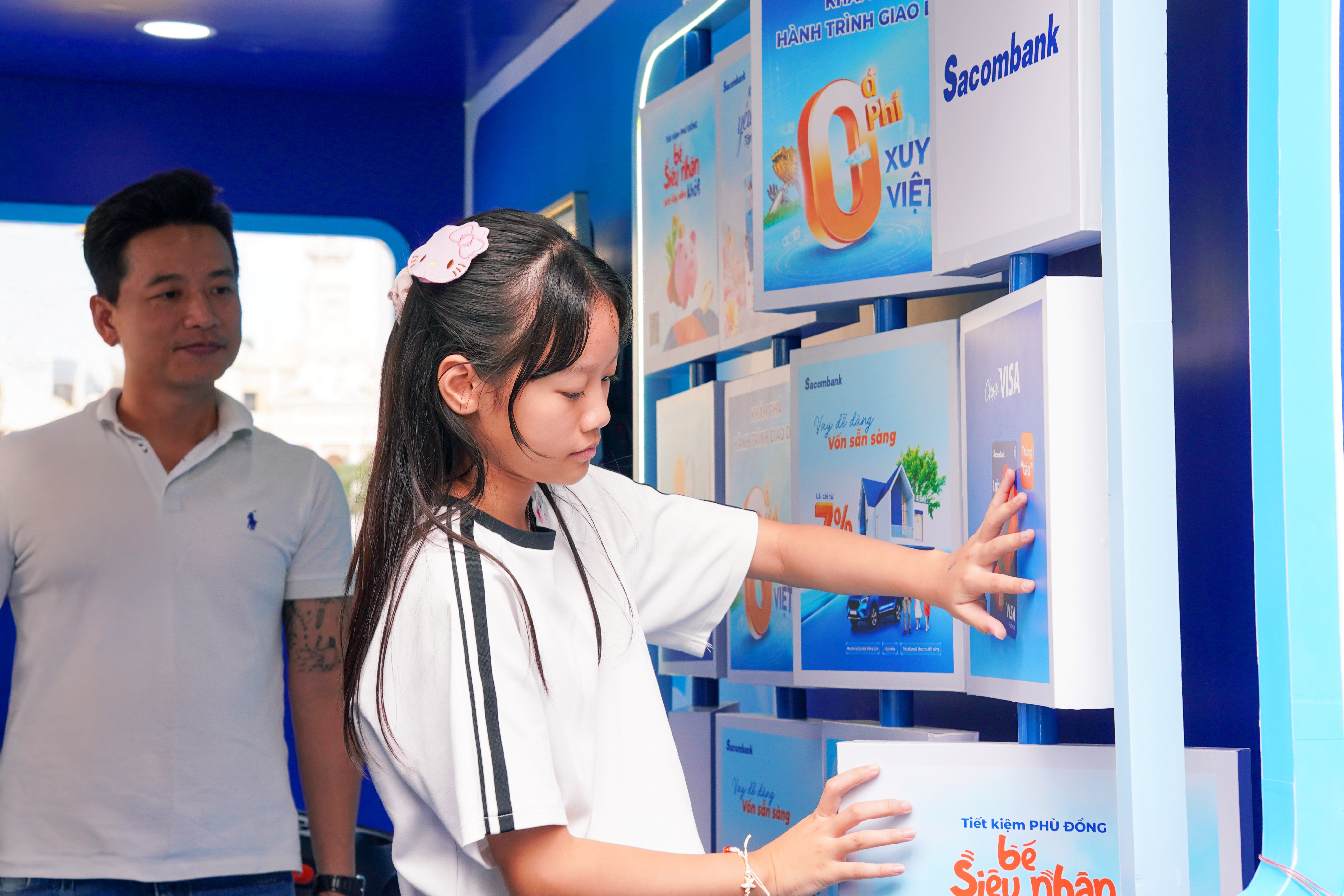Sacombank đồng hành cùng Sundate Festival 2025 mang đến không gian gắn kết gia đình tại Vương Quốc Mặt Trời Sacombank đồng hành cùng Sundate Festival 2025 mang đến không gian gắn kết gia đình tại Vương Quốc Mặt Trời