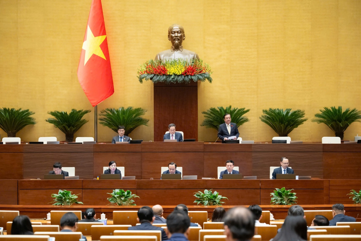 Phó Chủ tịch Quốc hội Lê Minh Hoan điều hành phiên họp Phó Chủ tịch Quốc hội Lê Minh Hoan điều hành phiên họp