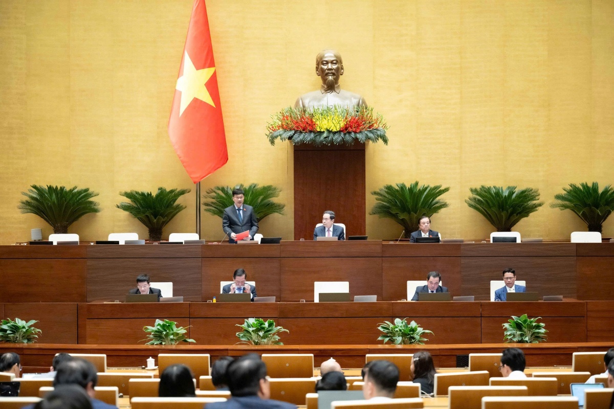 Quốc hội thảo luận ở hội trường về dự thảo Nghị quyết của Quốc hội quy định một số cơ chế, chính sách tháo gỡ khó khăn, vướng mắc trong tổ chức thi hành Luật Đất đai Quốc hội thảo luận ở hội trường về dự thảo Nghị quyết của Quốc hội quy định một số cơ chế, chính sách tháo gỡ khó khăn, vướng mắc trong tổ chức thi hành Luật Đất đai