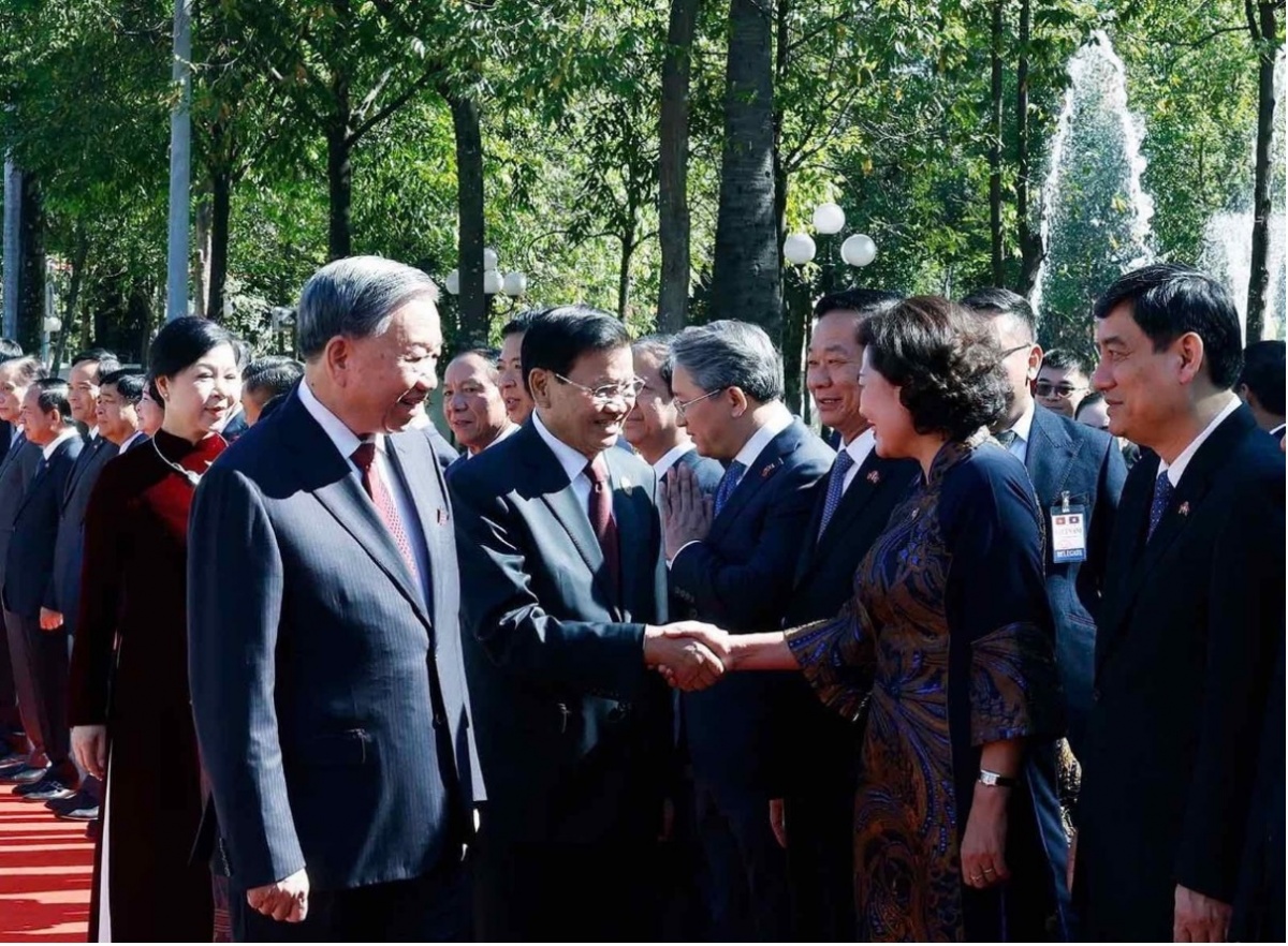 Thống đốc Ngân hàng Nhà nước tháp tùng Tổng Bí Thư Tô Lâm tham dự chuỗi sự kiện Lễ kỷ niệm 50 năm Quốc khánh nước CHDCND Lào