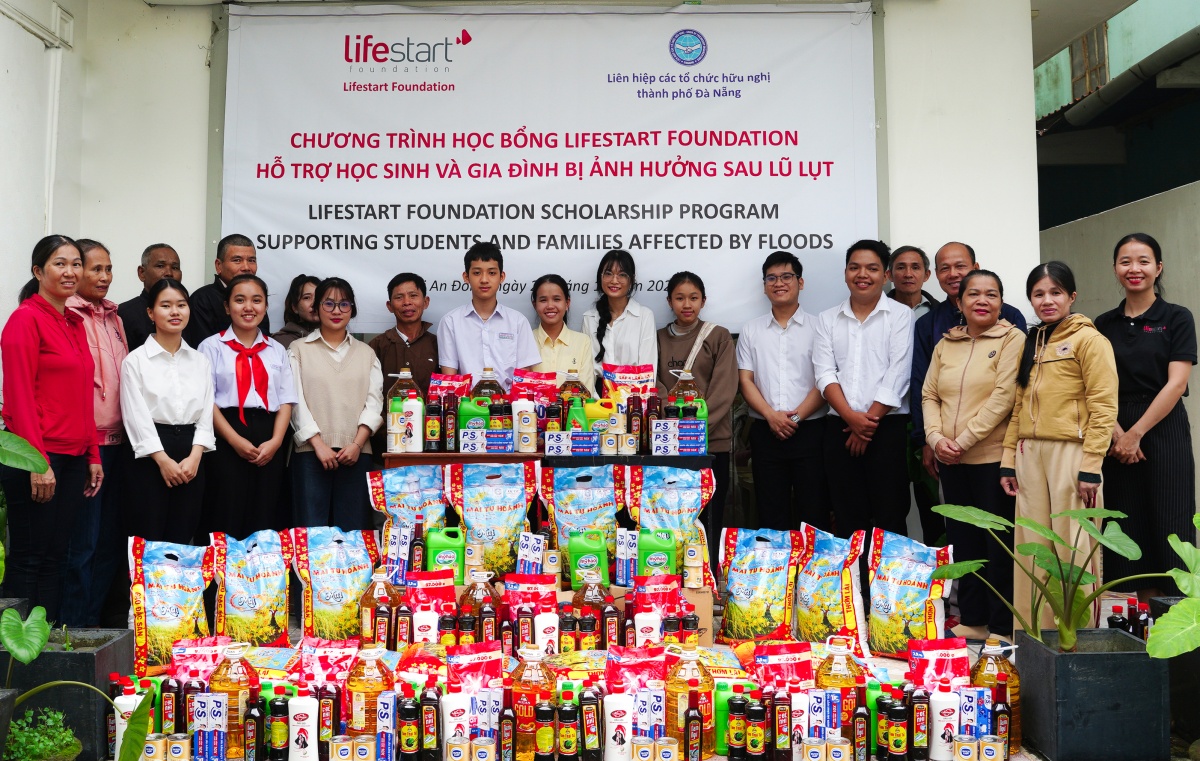 Lifestart Foundation hỗ trợ người dân miền Trung khắc phục hậu quả thiên tai