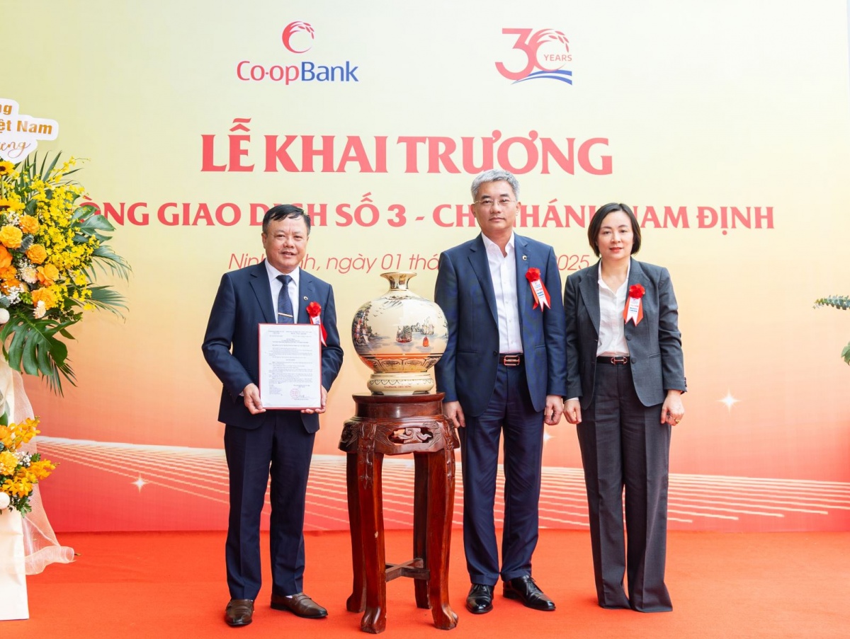 Co-opBank chi nhánh Nam Định khai trương Phòng giao dịch số 3 Co-opBank chi nhánh Nam Định khai trương Phòng giao dịch số 3