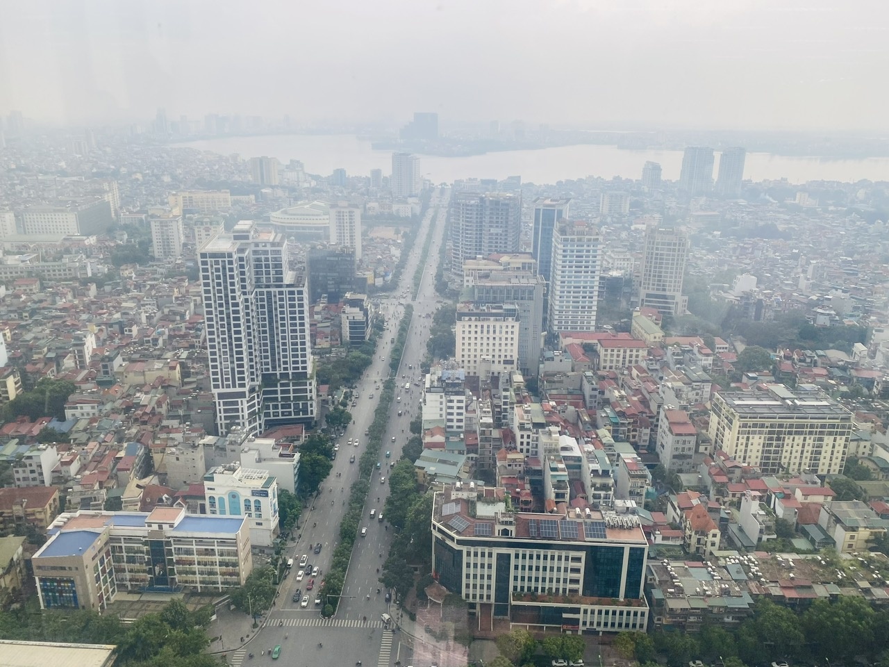 Chủ tịch UBND các phường, xã chịu trách nhiệm toàn diện trong việc quản lý chất lượng môi trường không khí đối với nguồn phát thải bụi, khí thải