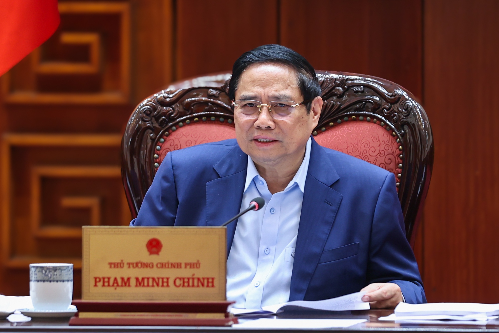 Thủ tướng Phạm Minh Chính phát biểu tại cuộc họp của Thường trực Chính phủ sáng 5/12 - Ảnh: VGP/Nhật Bắc