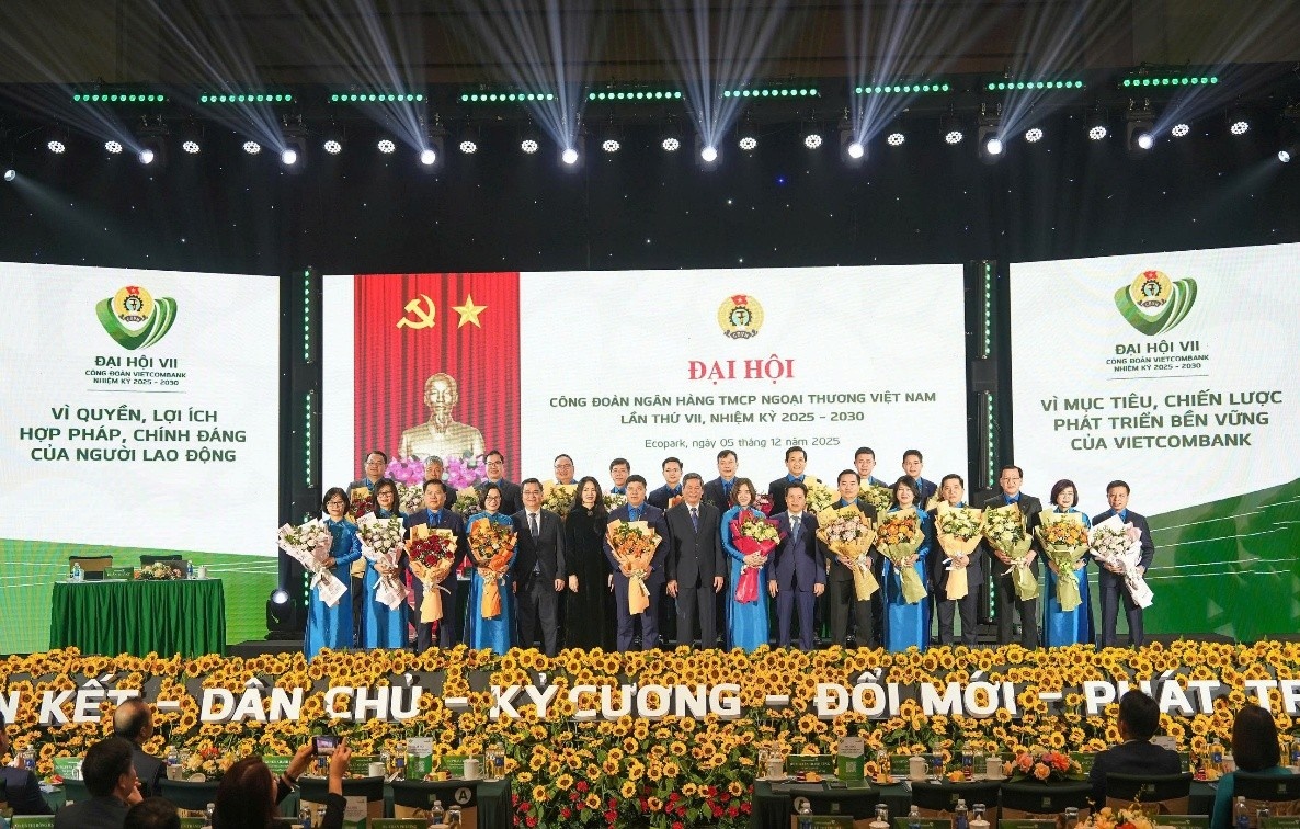 Vietcombank tổ chức thành công Đại hội Công đoàn lần thứ VII, nhiệm kỳ 2025 - 2030 Vietcombank tổ chức thành công Đại hội Công đoàn lần thứ VII, nhiệm kỳ 2025 - 2030