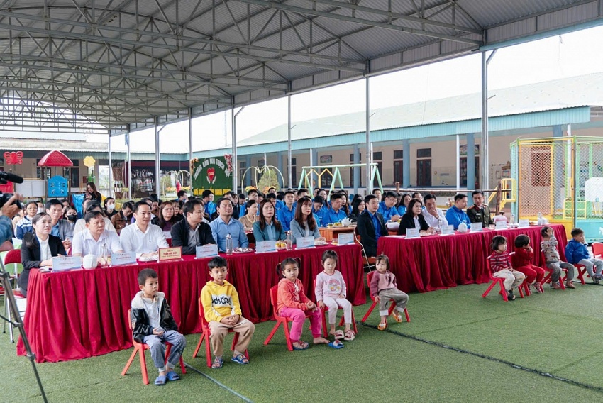 Tuổi trẻ ngành Ngân hàng chung sức vì cộng đồng, viết tiếp truyền thống trên quê hương Hà Tĩnh