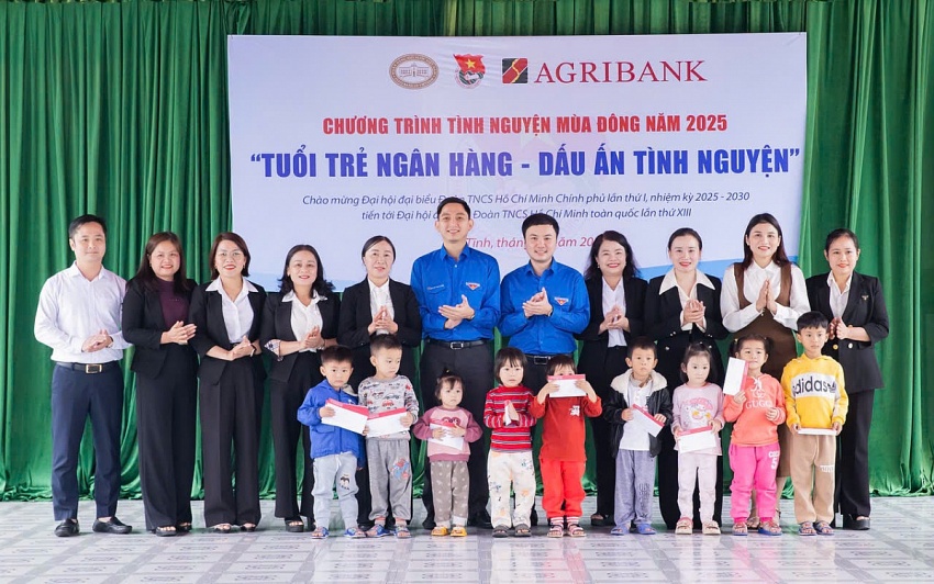 Tuổi trẻ ngành Ngân hàng chung sức vì cộng đồng, viết tiếp truyền thống trên quê hương Hà Tĩnh