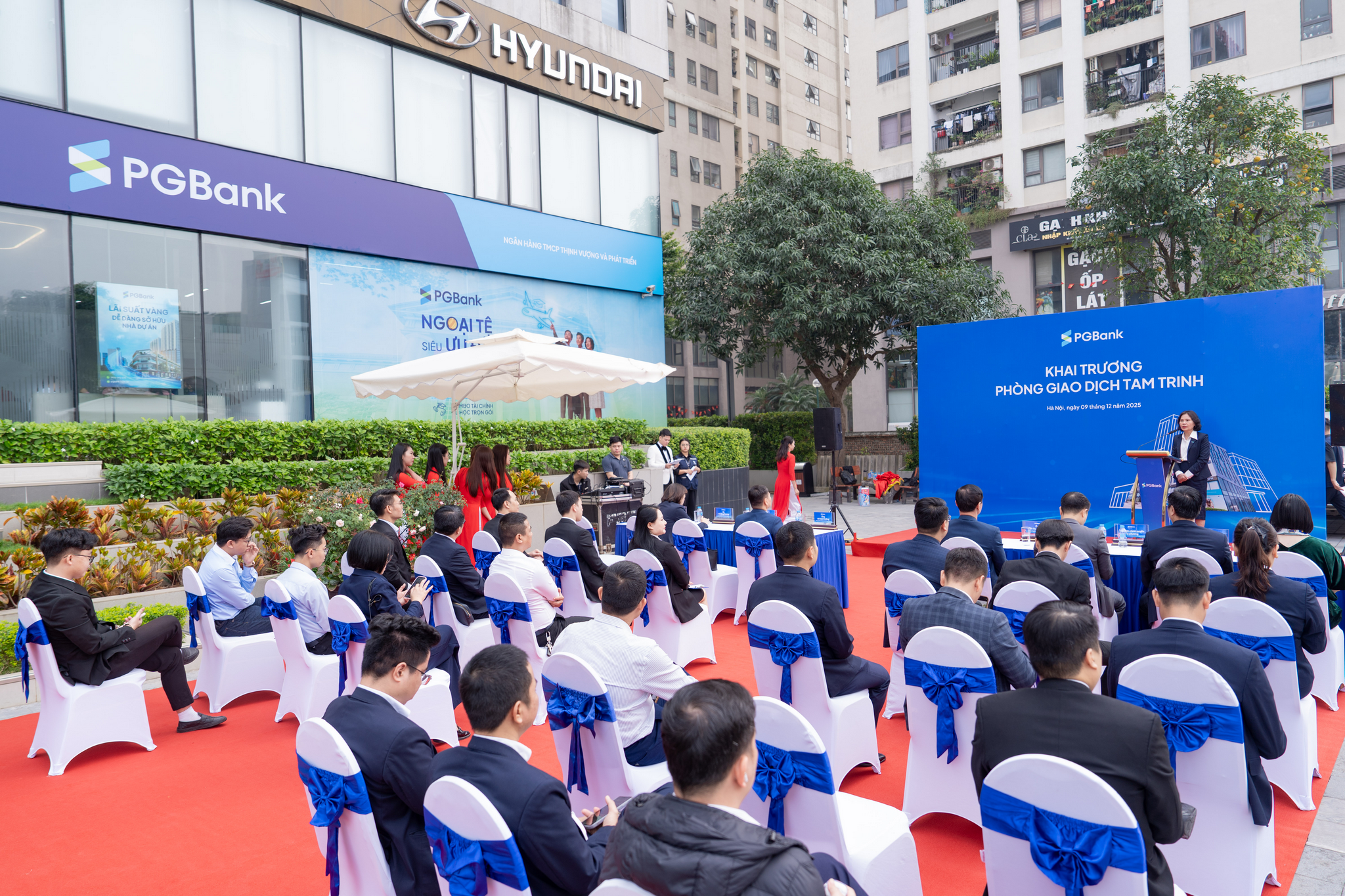PGBank khai trương trụ sở mới Phòng giao dịch Tam Trinh PGBank khai trương trụ sở mới Phòng giao dịch Tam Trinh
