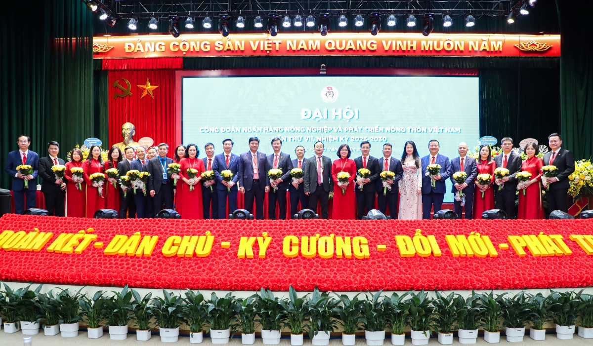 Công đoàn Agribank: Từ bản lĩnh tiên phong đến khát vọng đổi mới, phát triển nhiệm kỳ 2025–2030 Công đoàn Agribank: Từ bản lĩnh tiên phong đến khát vọng đổi mới, phát triển nhiệm kỳ 2025–2030