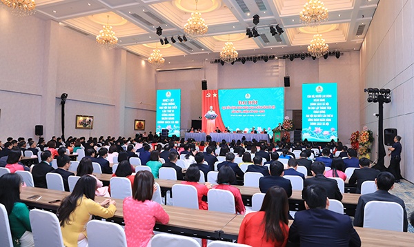 Xây dựng tổ chức Công đoàn vững mạnh, đồng hành cùng chuyên môn thực hiện thắng lợi nhiệm vụ trong giai đoạn mới