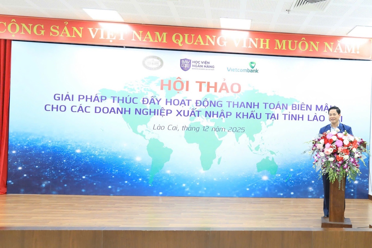 PGS.TS Bùi Hữu Toàn phát biểu khai mạc Hội thảo