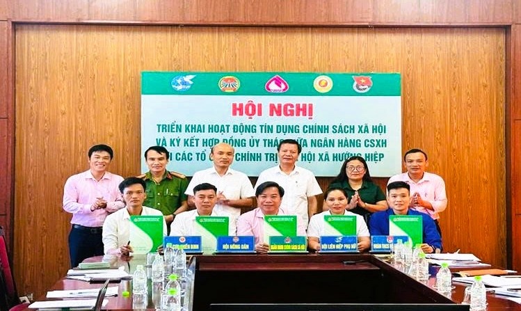 Ngân hàng Chính sách xã hội thực hiện ký ủy thác với các tổ chức chính trị xã hội nhận ủy thác