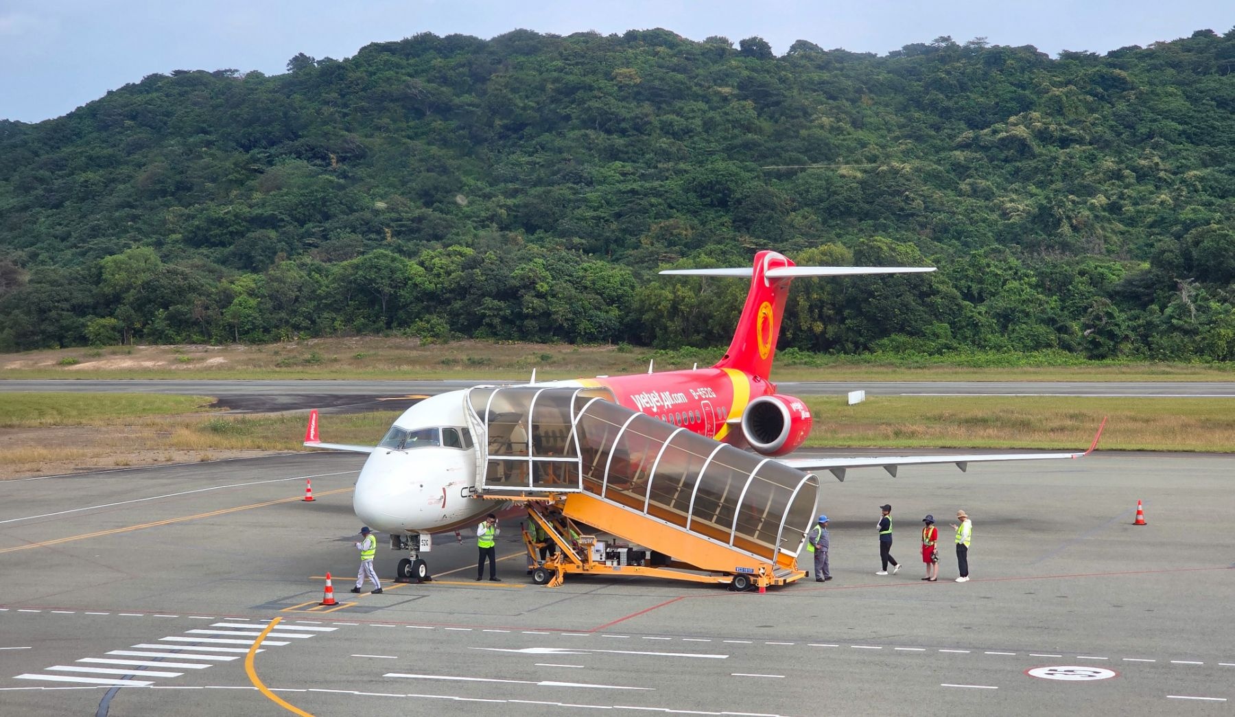 Vietjet tăng gấp đôi chuyến bay đến Côn Đảo từ 17/12/2025 Vietjet tăng gấp đôi chuyến bay đến Côn Đảo từ 17/12/2025