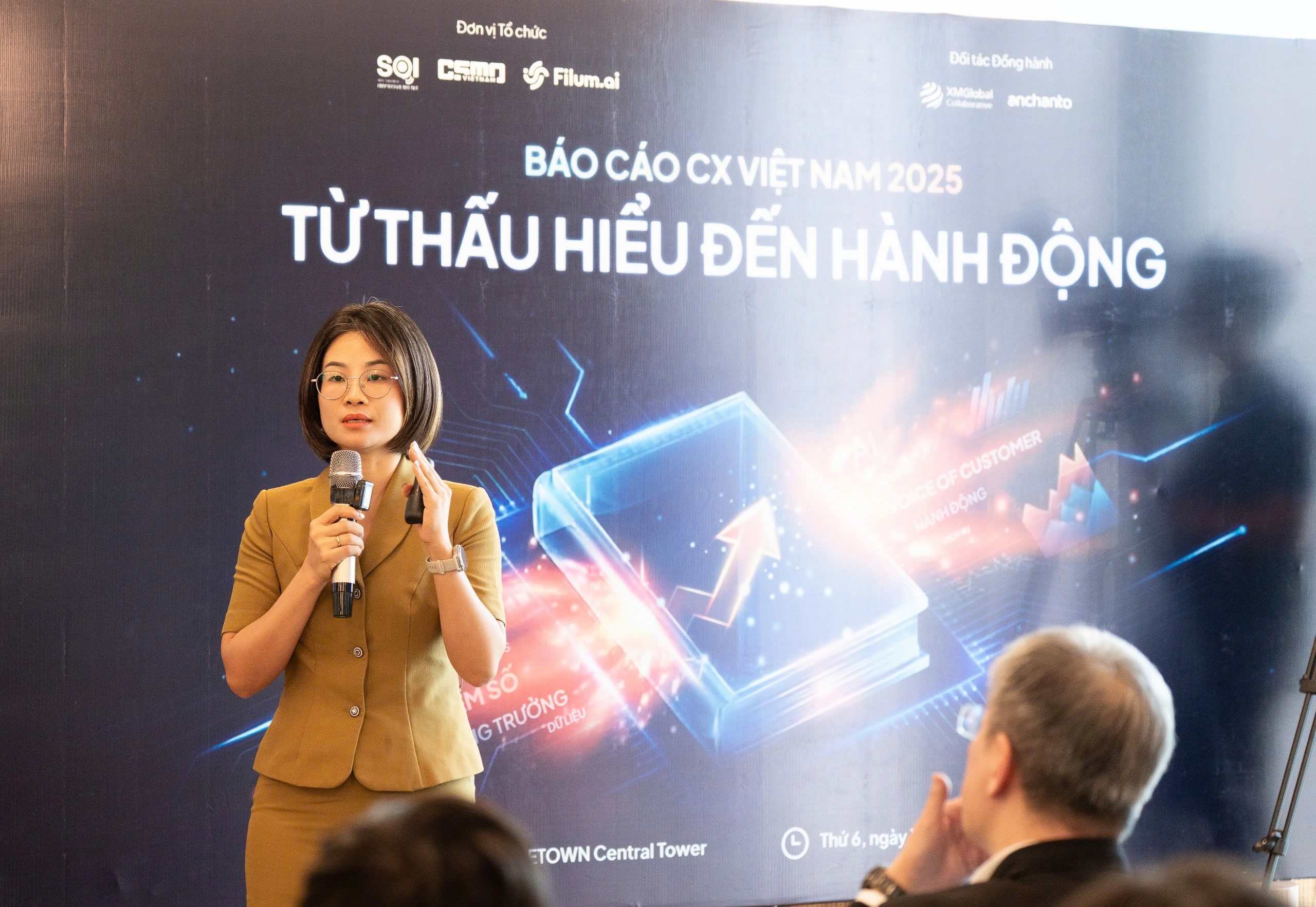 bà Thương Lê, Phó Tổng Giám đốc Công ty Cổ phần SYCA, chủ thương hiệu SOI.Pro bà Thương Lê, Phó Tổng Giám đốc Công ty Cổ phần SYCA, chủ thương hiệu SOI.Pro
