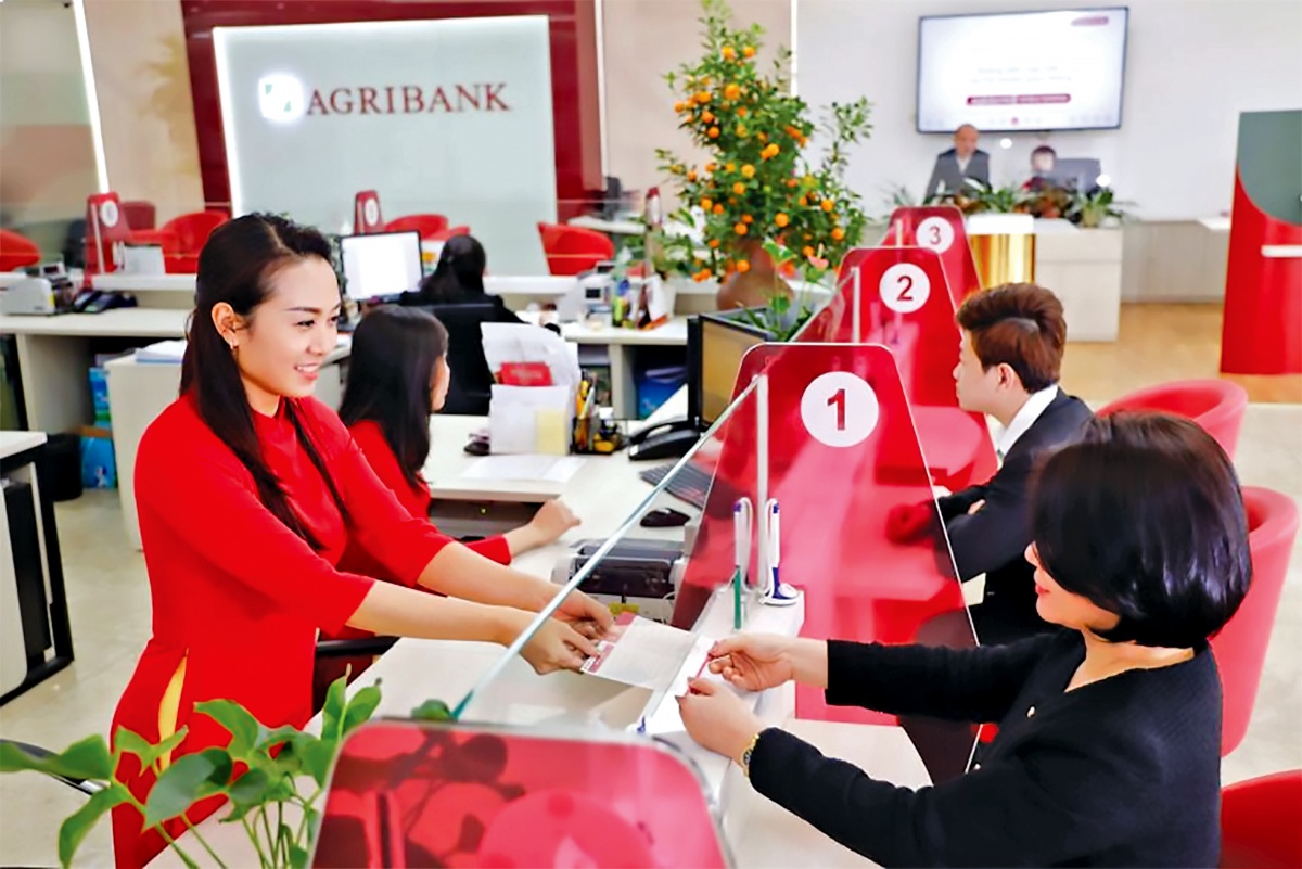 Hiện tín dụng ngân hàng vẫn là kênh vốn chủ đạo cho nền kinh tế Hiện tín dụng ngân hàng vẫn là kênh vốn chủ đạo cho nền kinh tế