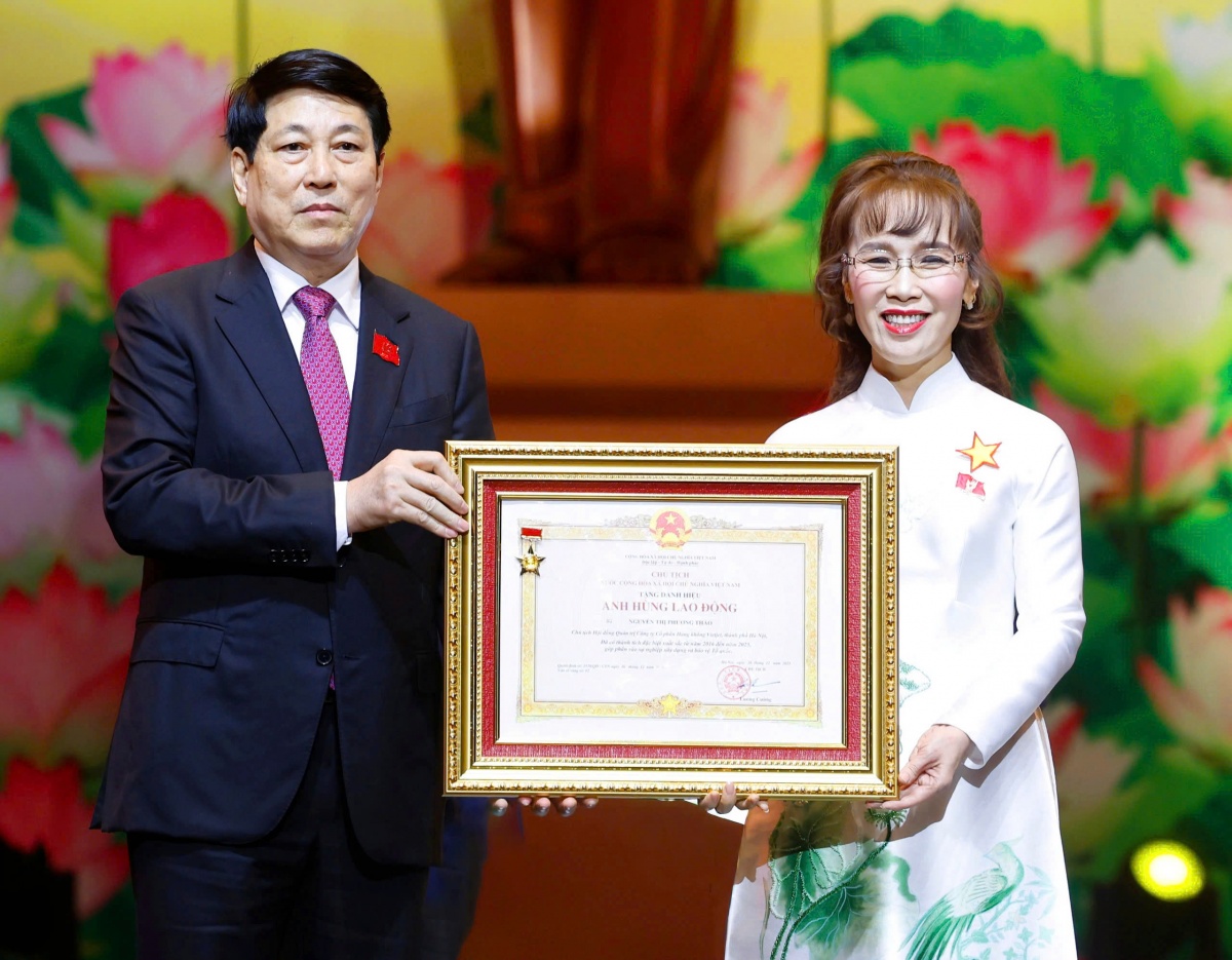 Tiến sĩ Nguyễn Thị Phương Thảo nhận danh hiệu Anh hùng Lao động: Biểu tượng bản lĩnh Việt Nam trong kỷ nguyên vươn mình