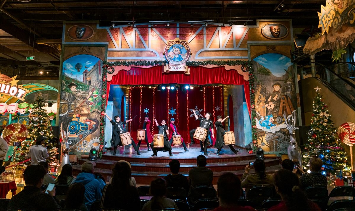 Các minishow nghệ thuật sôi động khuấy động không khí lễ hội tại Sun World Ba Na Hills Các minishow nghệ thuật sôi động khuấy động không khí lễ hội tại Sun World Ba Na Hills