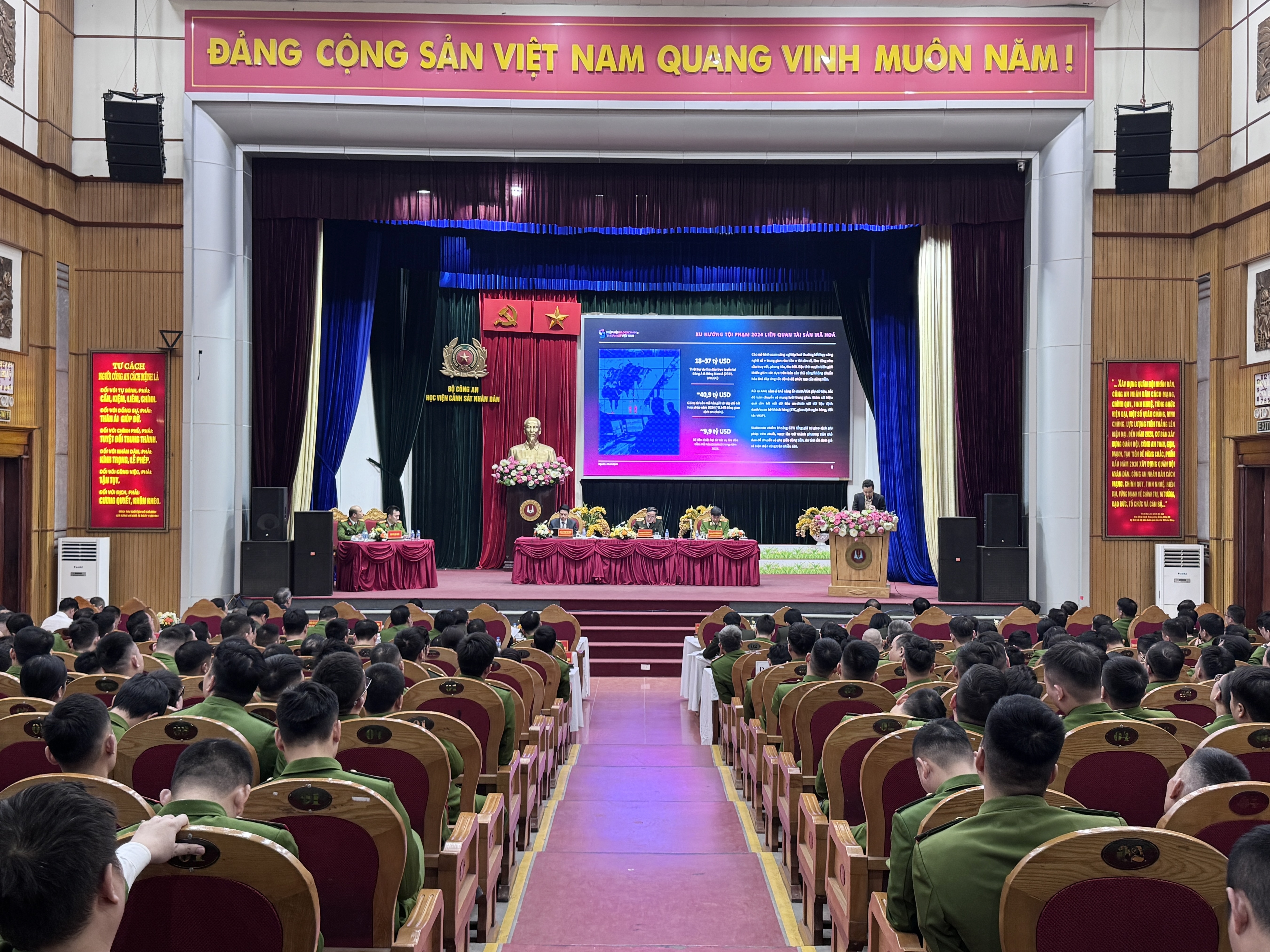 Tăng cường phối hợp liên ngành trong phòng, chống tội phạm lừa đảo chiếm đoạt tài sản trên không gian mạng Tăng cường phối hợp liên ngành trong phòng, chống tội phạm lừa đảo chiếm đoạt tài sản trên không gian mạng