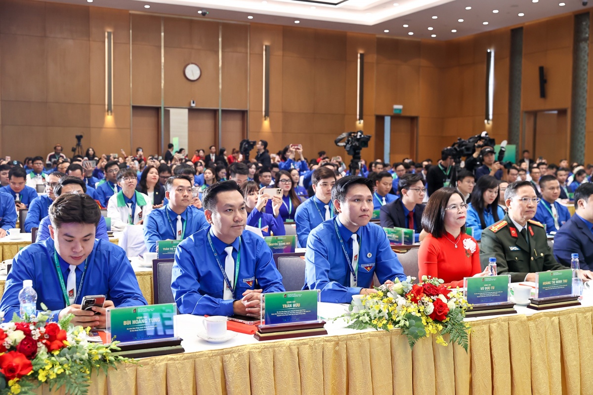 Thủ tướng Chính phủ Phạm Minh Chính: Thanh niên hãy luôn đam mê và làm việc hết mình