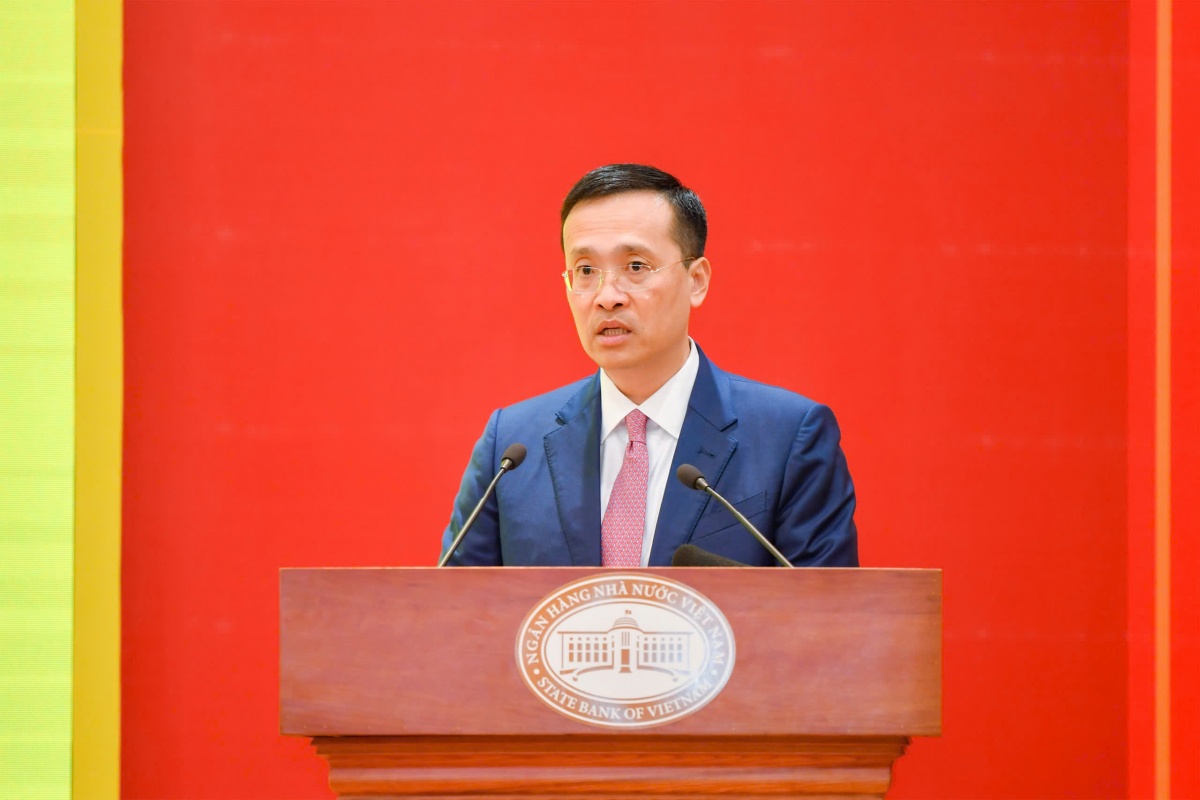 Ngành Ngân hàng phát động phong trào thi đua hoàn thành xuất sắc nhiệm vụ năm 2026 Ngành Ngân hàng phát động phong trào thi đua hoàn thành xuất sắc nhiệm vụ năm 2026