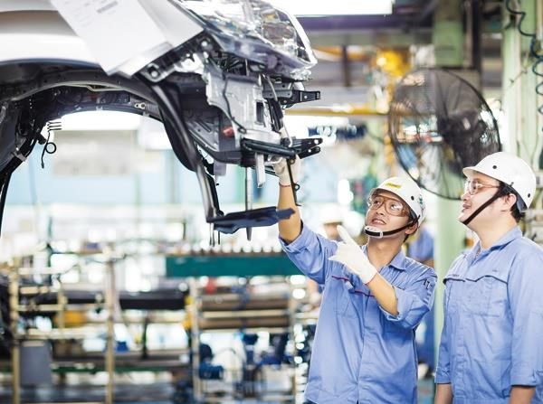 UOB nâng dự báo tăng trưởng GDP 2026 lên 7,5% UOB nâng dự báo tăng trưởng GDP 2026 lên 7,5%
