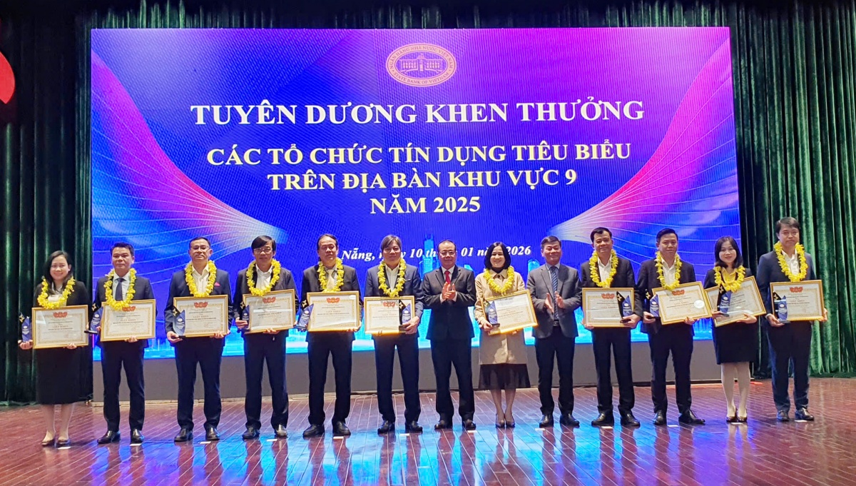 Ngành Ngân hàng Khu vực 9 giữ vững ổn định, tạo nền tảng cho tăng trưởng bền vững trong giai đoạn mới Ngành Ngân hàng Khu vực 9 giữ vững ổn định, tạo nền tảng cho tăng trưởng bền vững trong giai đoạn mới