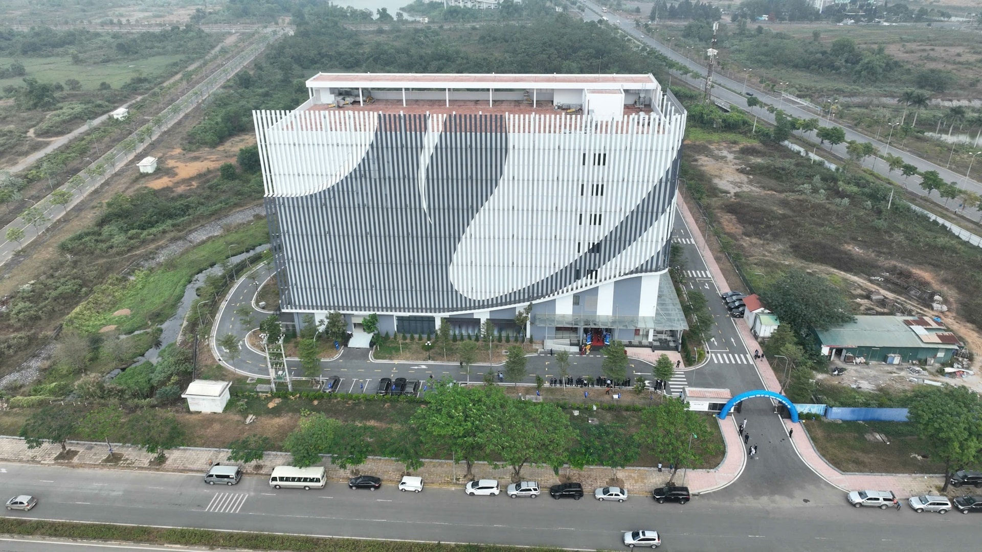 Trung tâm dữ liệu thành phố Hà Nội đặt tại Hoà Lạc.