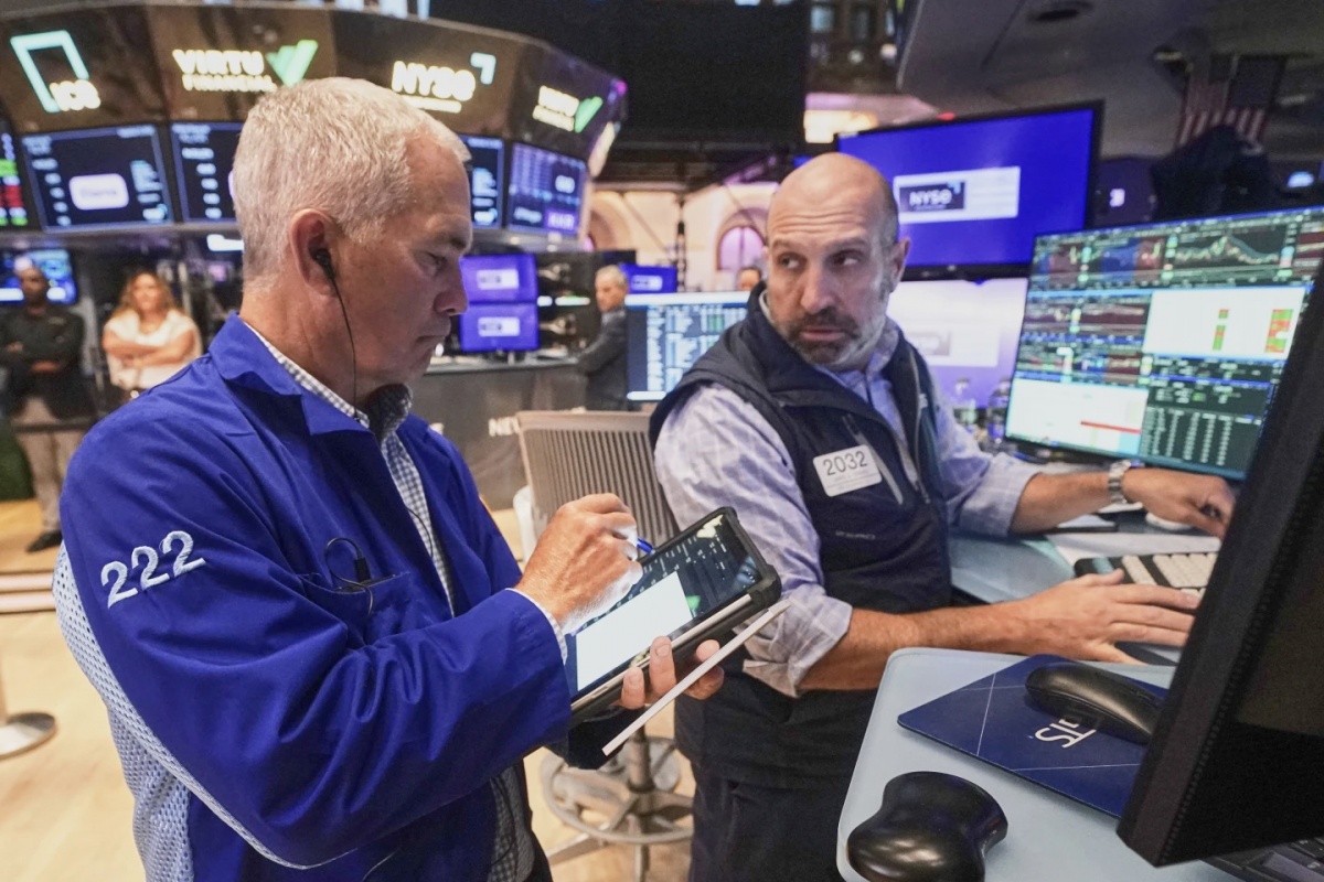 S&P 500, Dow đạt mức cao kỷ lục; Walmart, bước tiến công nghệ S&P 500, Dow đạt mức cao kỷ lục; Walmart, bước tiến công nghệ