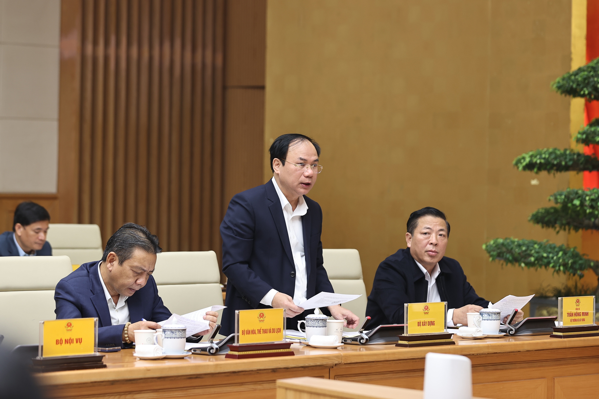 Thủ tướng: Điều chỉnh chính sách nhà ở xã hội, đẩy mạnh nhà cho thuê- Ảnh 4. Thủ tướng: Điều chỉnh chính sách nhà ở xã hội, đẩy mạnh nhà cho thuê- Ảnh 4.